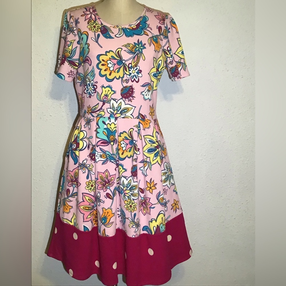 Lularoe Amelia floral dress size XL